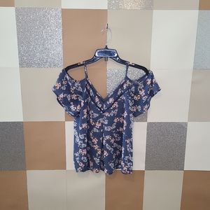 Sienna Sky Purple floral off shoulder V-Neck Blouse Size Small